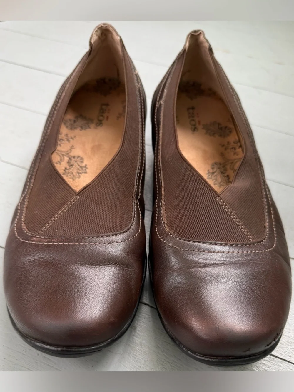 Taos Lilli Brown Leather Slip On Flats Shoes 8